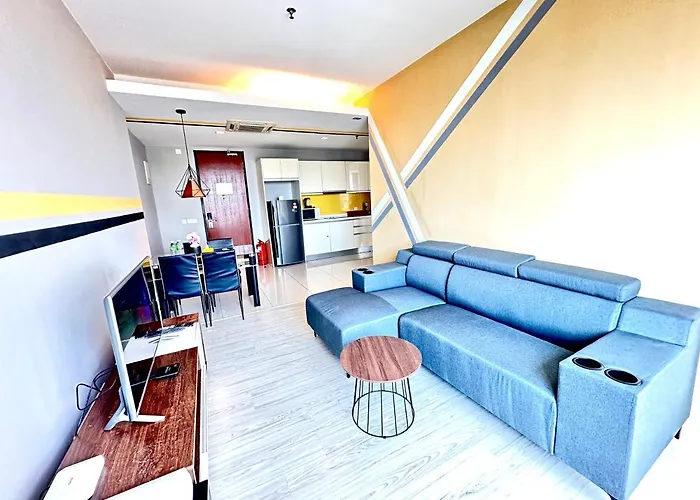 Cozy Living Sky Apartment